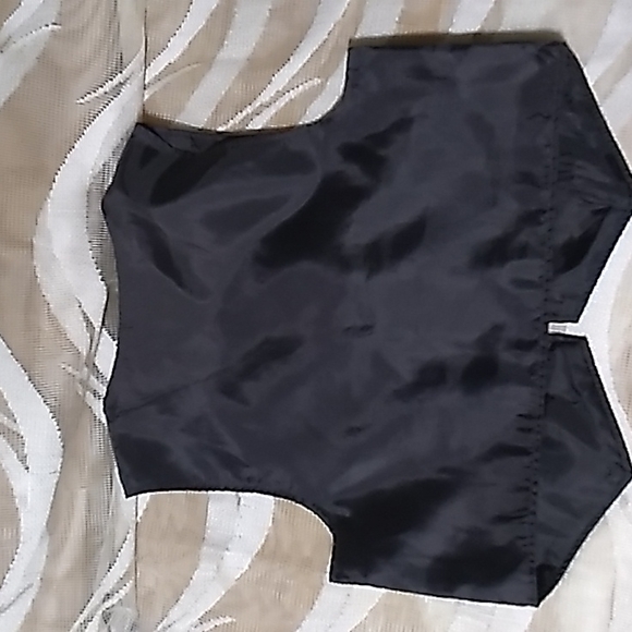 6 Months(16 pounds) Robert Allan Vest with White Dress Shirt (6 months) - Picture 9 of 9